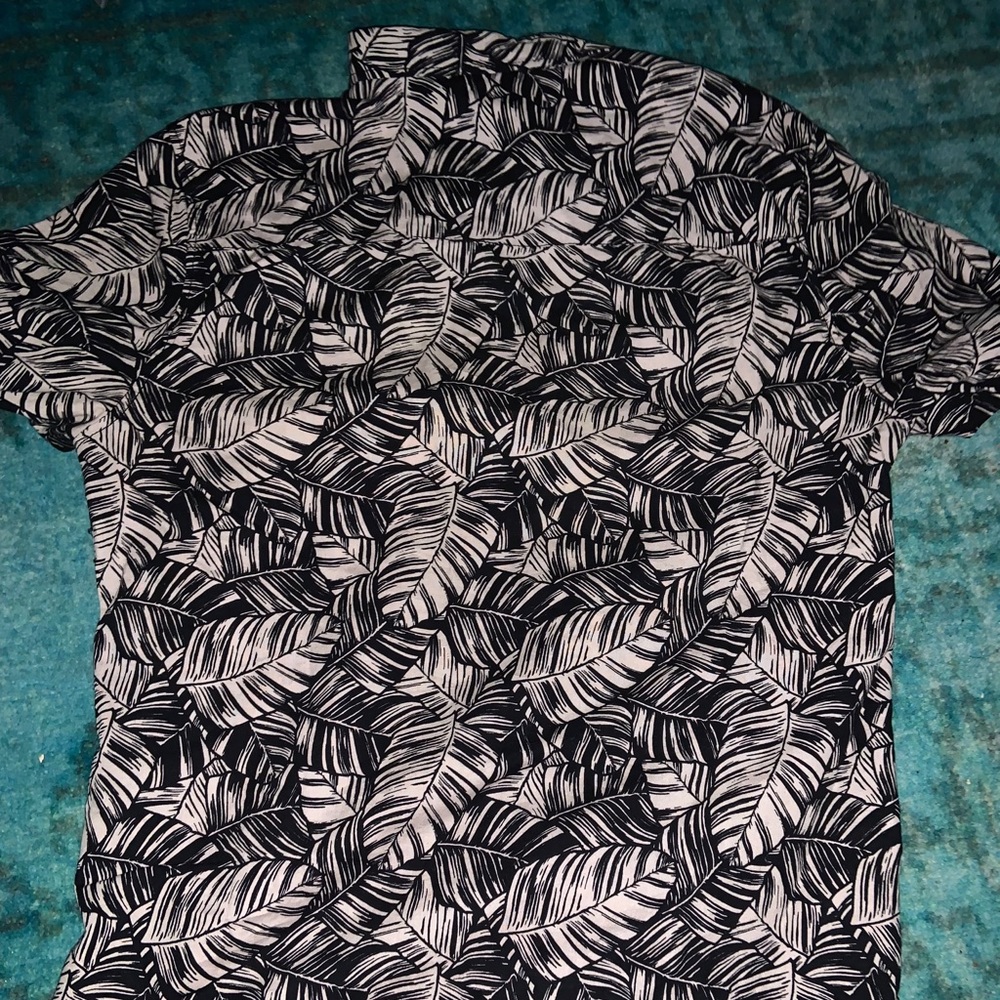 DIVIDED Short sleeve button down H&M